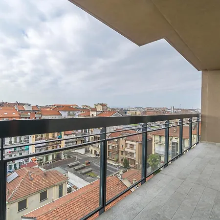 Апартаменты Stadio Olimpico Chic & Roomy Flat With Terrace Турин