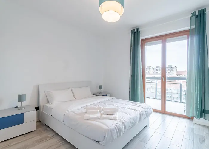 Stadio Olimpico Chic & Roomy Flat With Terrace * Turín