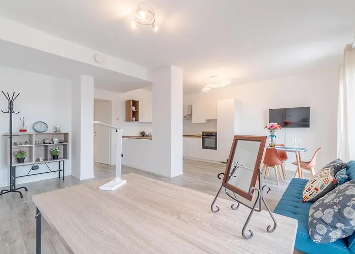 Stadio Olimpico Chic & Roomy Flat With Terrace