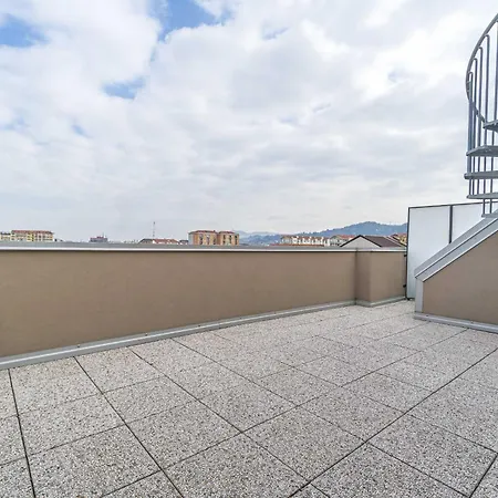 Апартаменты Stadio Olimpico Chic & Roomy Flat With Terrace