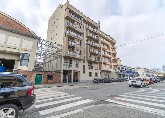 Stadio Olimpico Chic & Roomy Flat With Terrace Daire